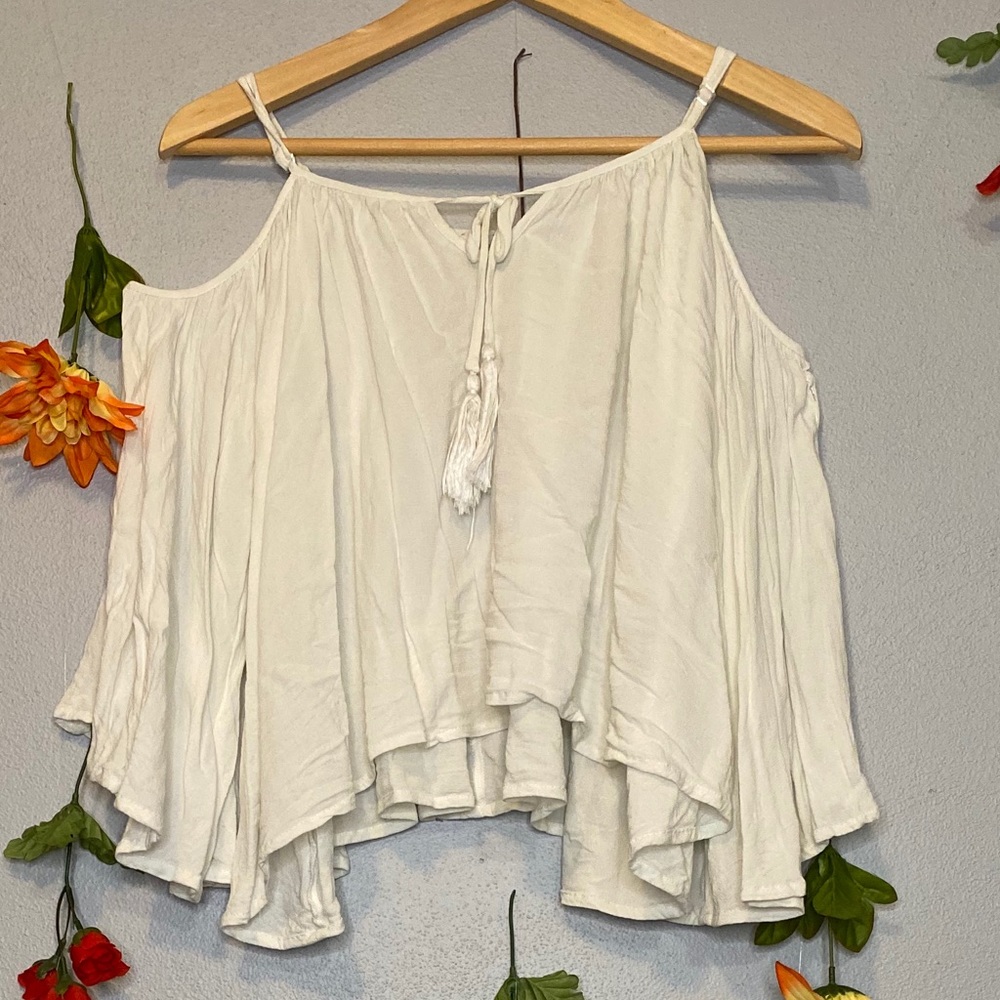 Socialite | White Off The Shoulder Blouse